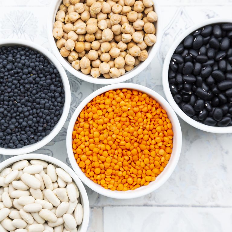 ۱۰ ماده غذایی جادویی برای خداحافظی با یبوست