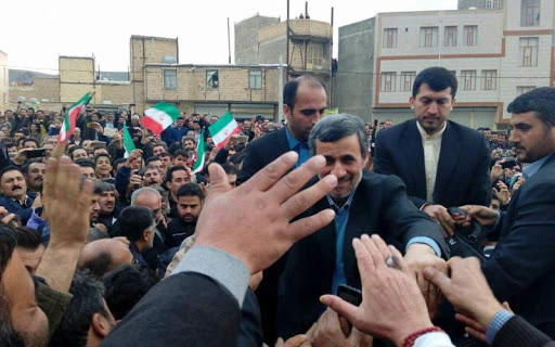 احمدی نژاد و شیرین‌کاری هایی که هر لحظه به روز می شود