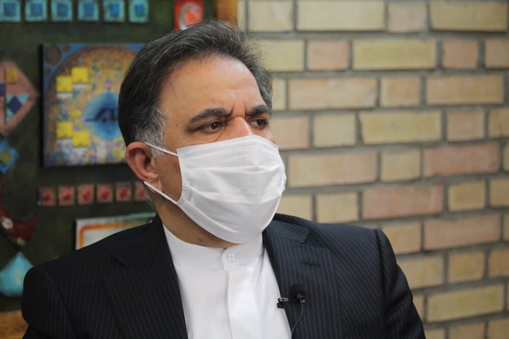 آخوندی: احمدی‌نژاد قطعا دروغ می‌گوید /تورم با بگیر و ببند حل نمی‌شود