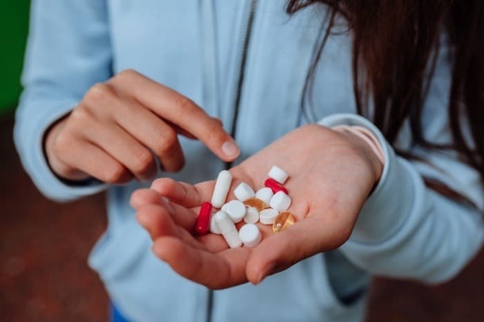 علت آب مروارید چشم عوامل آب مروارید چشم