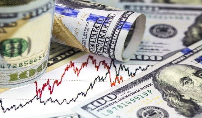 ارزش مادی دلار، بر قیمت کلیه محصولات شیمیایی و پتروشیمی اثرگذار است.