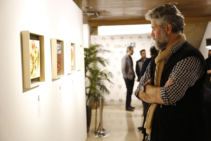 مشاور وزیر فرهنگ: مصمم به تغییر رویکرد حمایتی صندوق هنر و توانمند سازی هنرمندان هستیم/ قاب هنر رونمایی شد