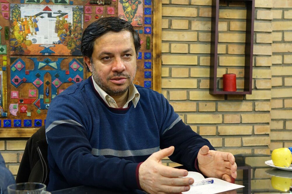 افزایش ۴۰ درصدی دستمزد ۱۴۰۳ قطعی است؟/ آهنی‌ها: دستمزد در پایان سال تصویب می‌شود که تورم کاذب ایجاد نکند