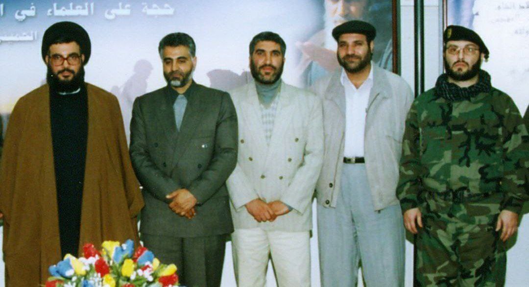 عکس قدیمی از سردار زاهدی، سردار سلیمانی و شهید مغنیه /جای خالی ۴ فرمانده شهید...