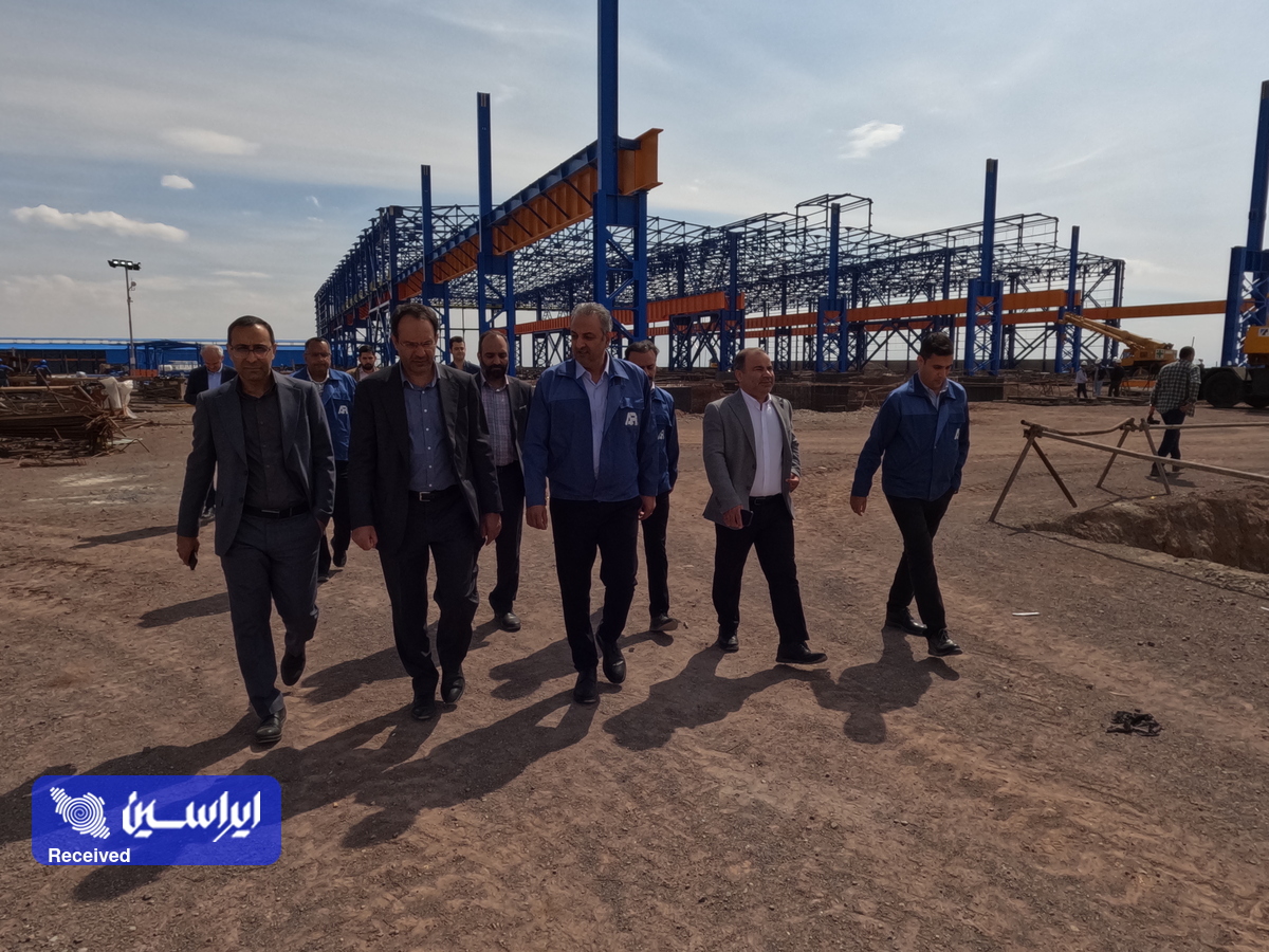 بازدید معاون سرمایه‌گذاری و امور شرکت‌های فولادمبارکه از شرکت صنایع آتیه لوله پارتاک